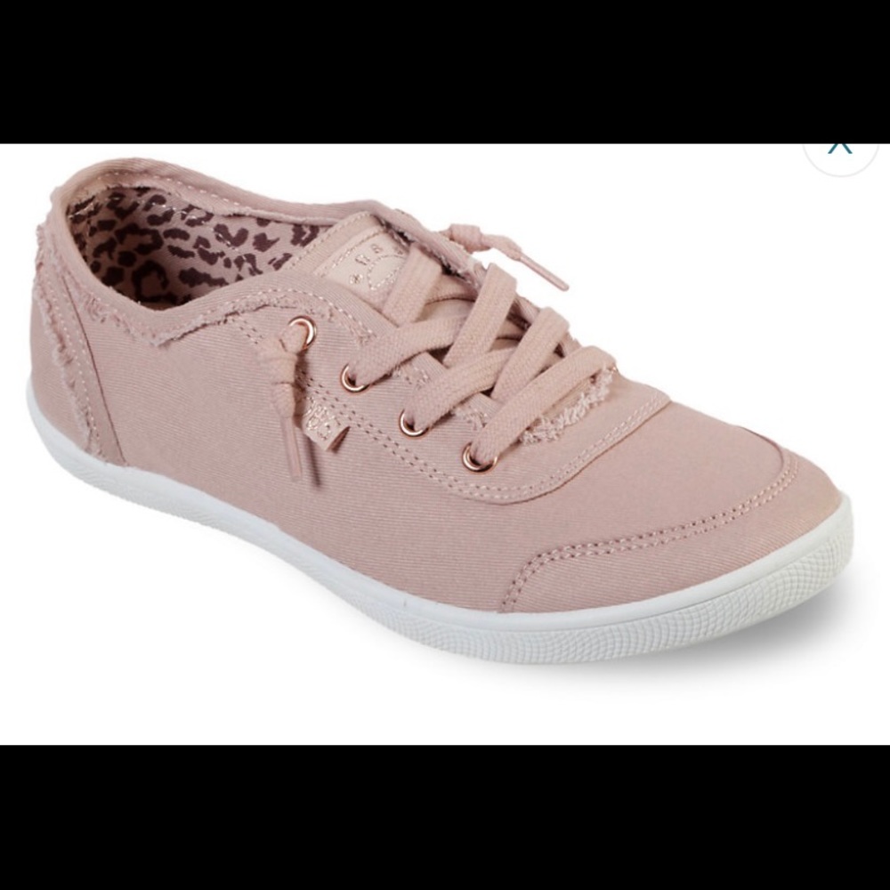 Skechers shoes BRAND NEW
